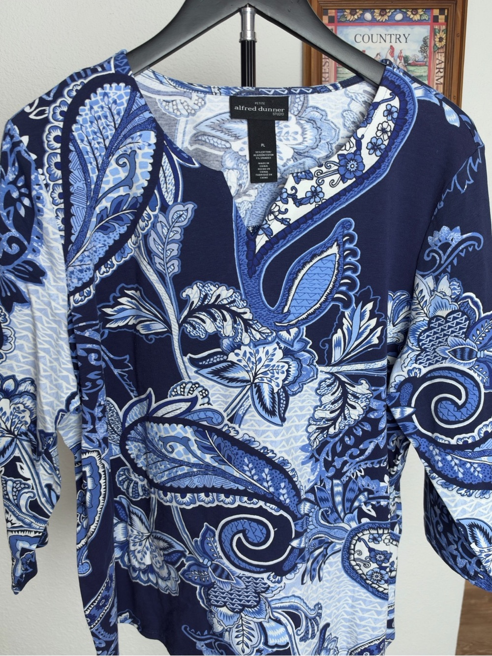 Alfred Dunner Navy & Light Blue Paisley V-Neck Long Sleeve Top Size Petite Large